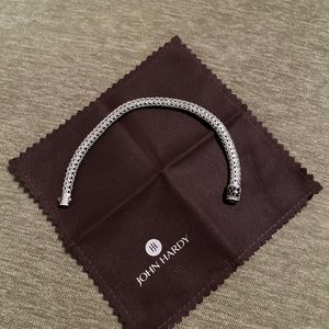 Classic Chain and Black Sapphire bracelet